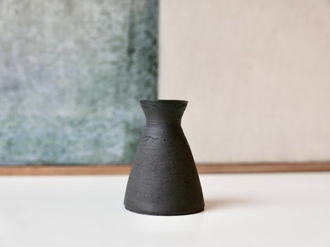 Bud Vase Mini | Black Stoneware