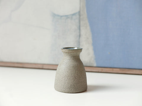 Bud Vase Mini | Grey Stoneware with blue accent
