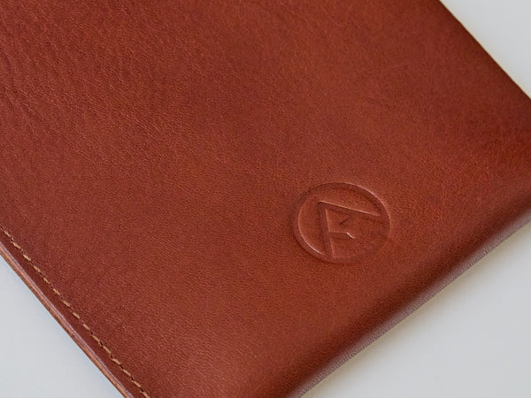 Oskar Cross Body Phone Pouch- Tan Tumble