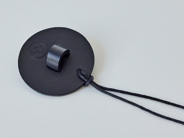 Leather glasses/sunglasses holder - Circle, Black