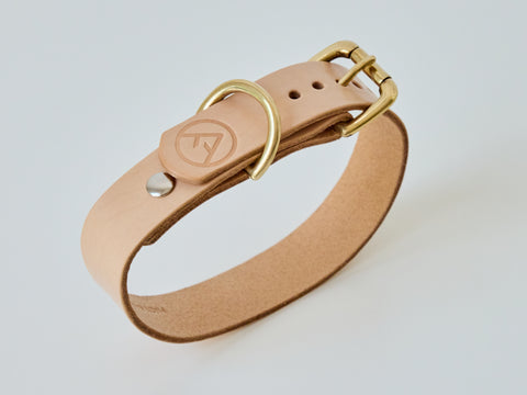 Handcrafted Classic Leather Dog Collar - Natural/Mediuml/Solid Brass Hardware