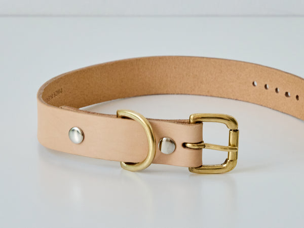 Handcrafted Classic Leather Dog Collar - Natural/Mediuml/Solid Brass Hardware