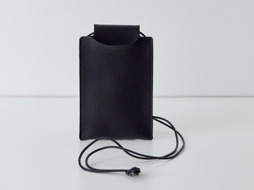 Oskar Cross Body Phone Pouch- Black Tumble