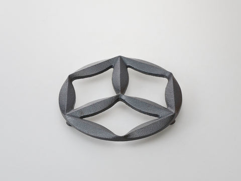 Pot stand/Shitsupotsunagi - Cast Iron Black