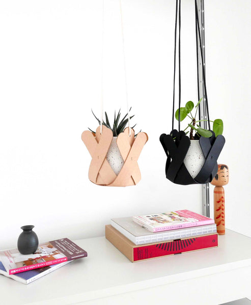 Hanging Petal Planter - Black